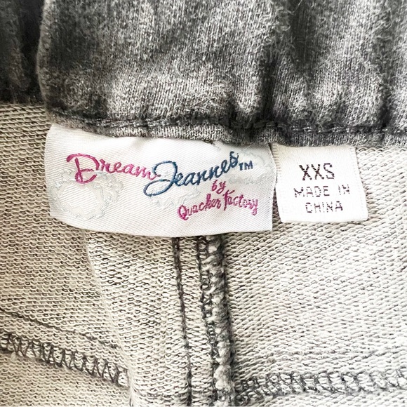 NWT Dream Jeannes by Quacker Factory Women Gray Elastic Waist Gem Heart XXS - Picture 5 of 9